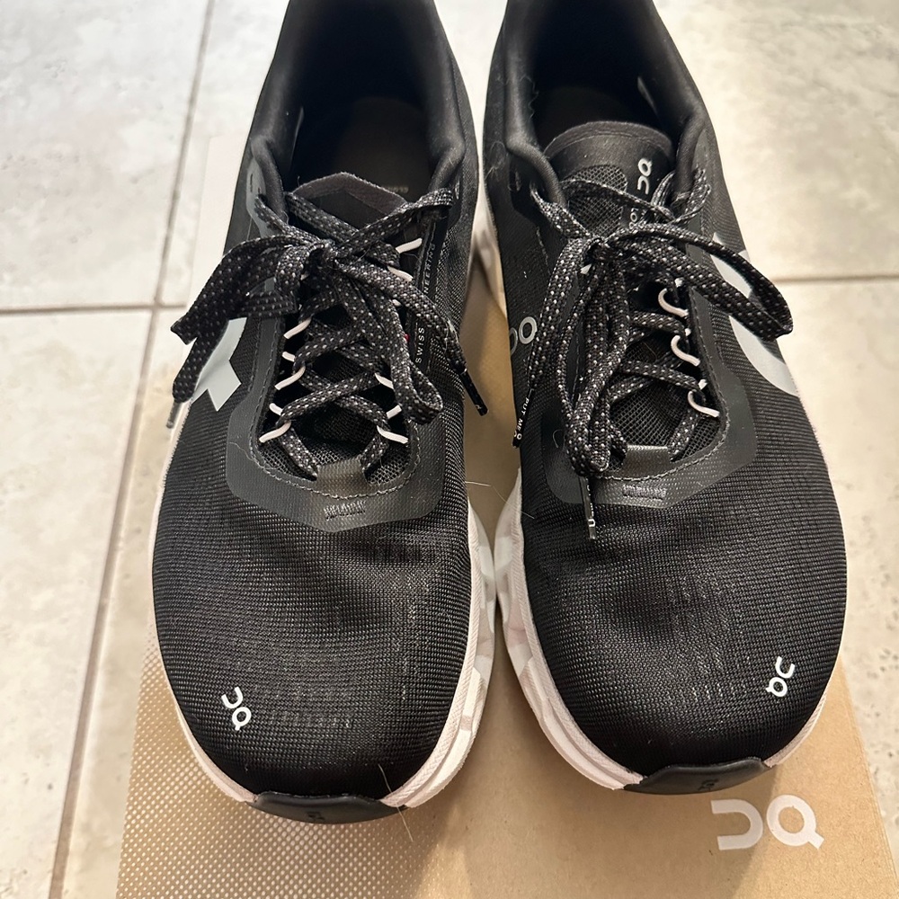 Cloud monsters 2 Women’s 9.5